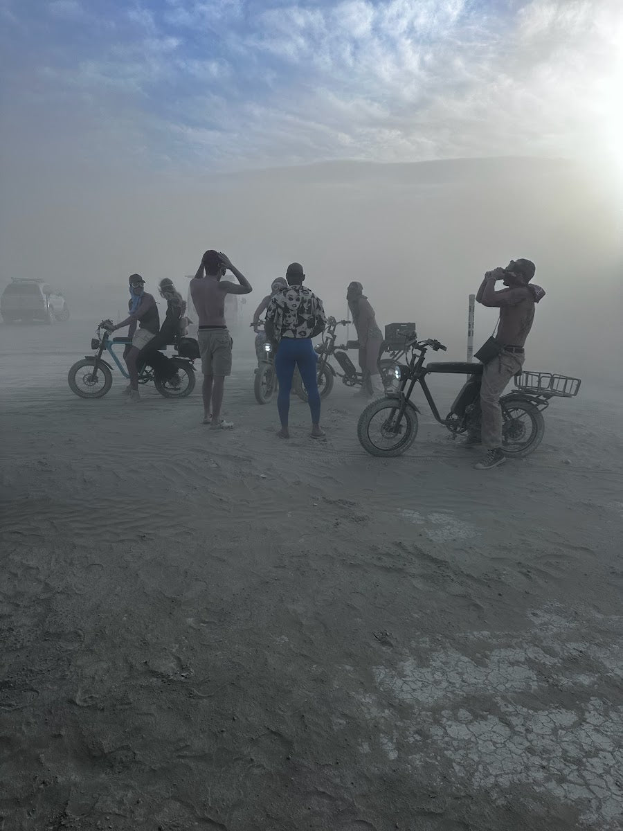 Festival bikes in dusty conditions